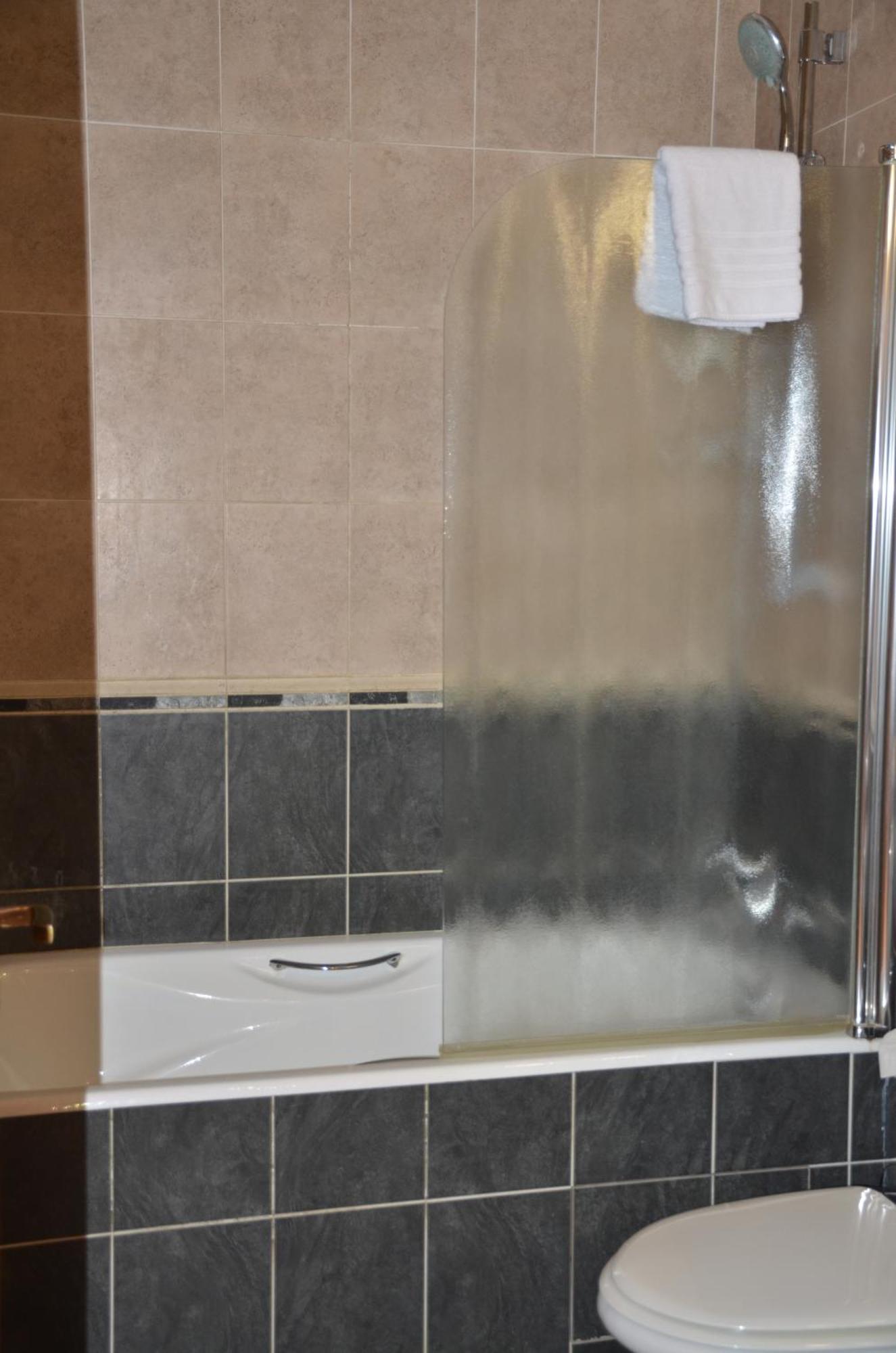 2 Bedroom Apartment, Zygos Centre Block D - By Imh Travel & Tours Paphos Exterior photo